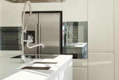 White and beige glossy kitchen