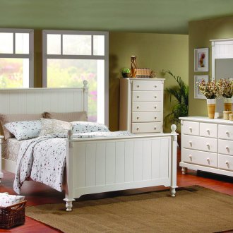 Мебели за спалня в бял стил