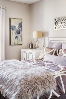 Бели мебели за спалня в модерен стил