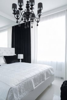 Черни и бели завеси