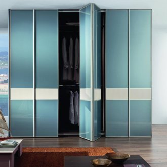 Сгъваеми врати на шкафове