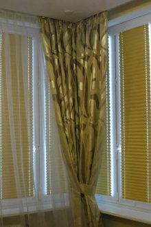 Тесни плисирани завеси