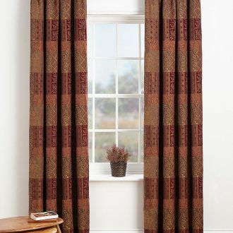 Жакардови завеси в интериора