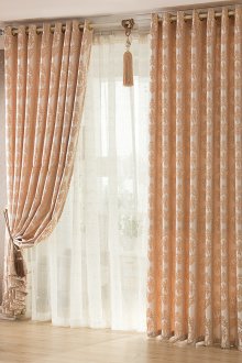 Шарени жакардови завеси