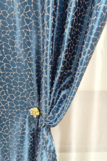 Сини жакардови завеси