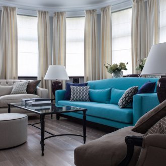 Тюркоазен прав диван