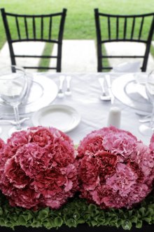 Украса за сватбена маса