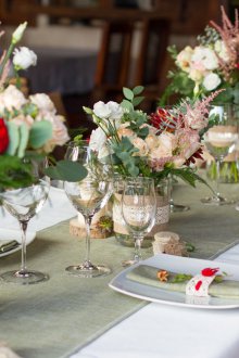 Декор на сватбена маса