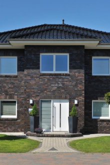 Кафява тухлена облицовка от клинкер