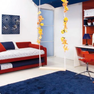 Sofa merah untuk seorang remaja