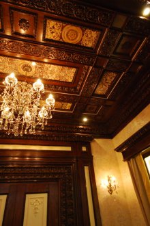 Тъмен багет корниз