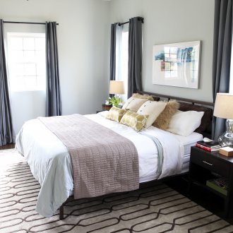 Kepala katil ke tingkap oleh feng shui