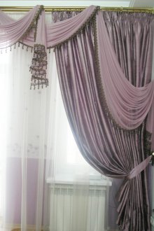 Еднопосочни лилави завеси