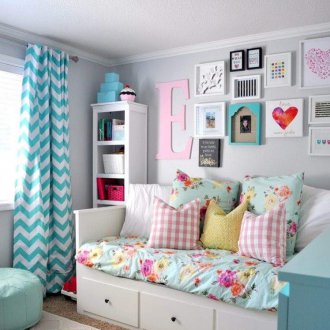 Легло за момичето