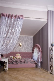 Диван за момиче