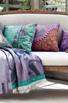 Дивани възглавници в ориенталски стил