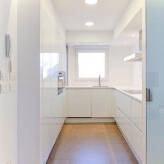 Кухня в Хрушчов в стила на минимализма