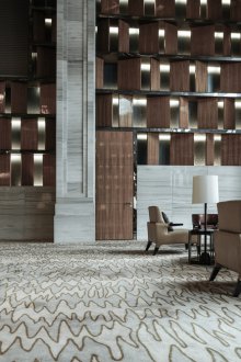 Килим в хола