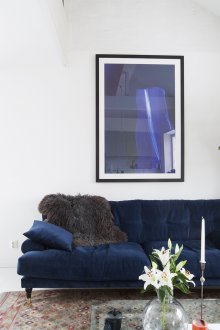 Син диван еврокнига