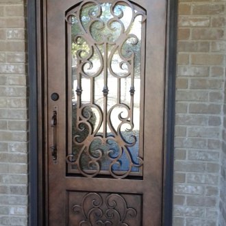 Входна врата от ковано желязо