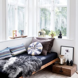 Диван диван в къщата