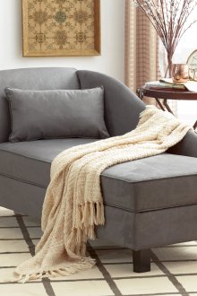 Диван дневно легло в хола