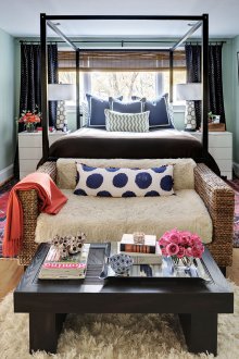 Плетена канапе за спалнята