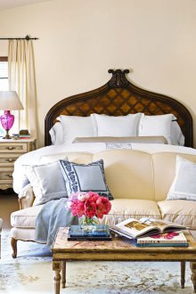 Диван за спалня в стил Прованс