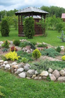 Рокария в градината