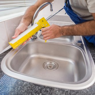 Силиконов уплътнител за работа в кухнята