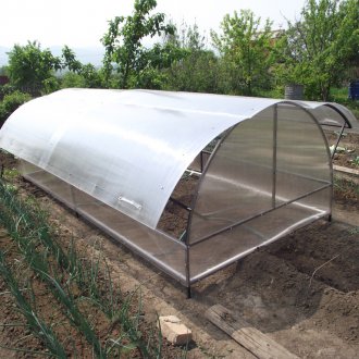 Оранжерия за пеперуди от поликарбонат