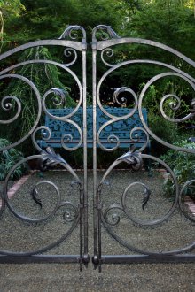 Врати за коване на изкуство