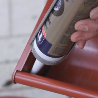 Битуминозен уплътнител за метал