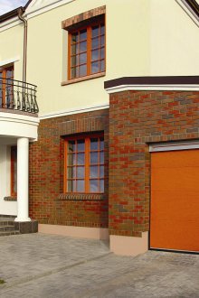 Кафяви порти за ролетни щори