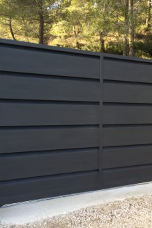 Секционни плъзгащи се порти