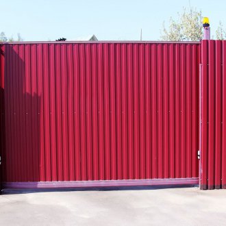 빨간 골판지 게이트