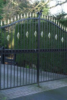 Автоматични ковани порти