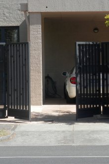 Автоматична стоманена порта