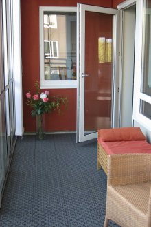 Пластмасова балконна врата