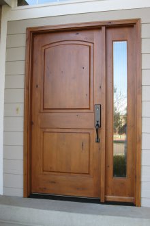 Ламинирани склонове на входната врата