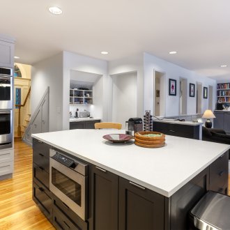 Тъмно сив кухненски комплект