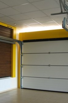 Надземни гаражни врати