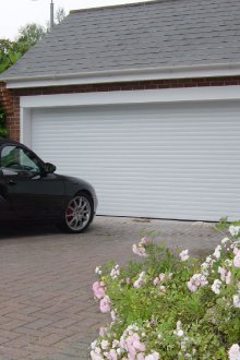 Подвижните порти са пластмасови