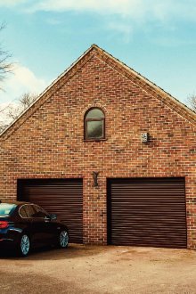 Врати за повдигане на ролки