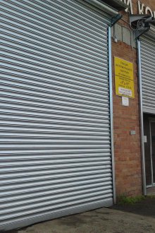 Валцувани стоманени порти