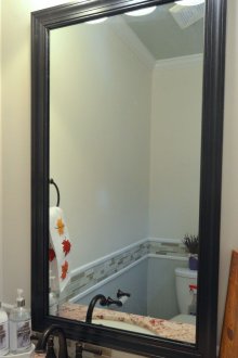 Базова рамка за огледало