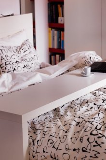 МДФ маса за закуска