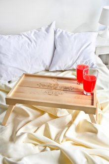 Борова маса за закуска