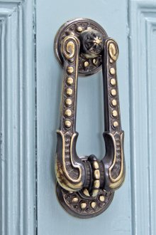 Кована врата