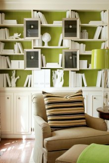 Стилна комбинация от зелено и бяло в интериора